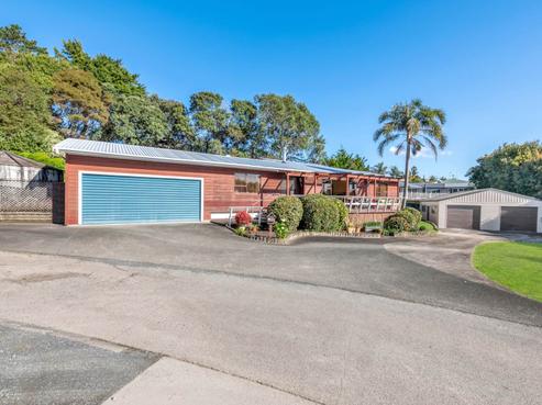 5 Lomeer Way, Beachlands