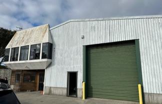 Simple and secure warehouse