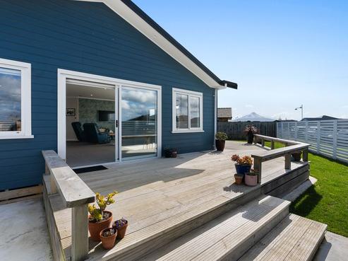27 County Drive, Hawera