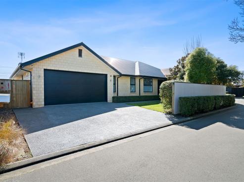 4 Mimosa Lane, Yaldhurst