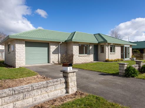 9 Alexandra Street, Dannevirke