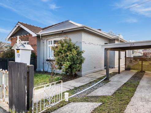 127 Fitzroy Street, Forbury
