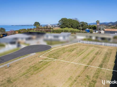8 Anatere Rise, Athenree