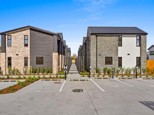 12/10 Fathom Place, Te Atatu Peninsula