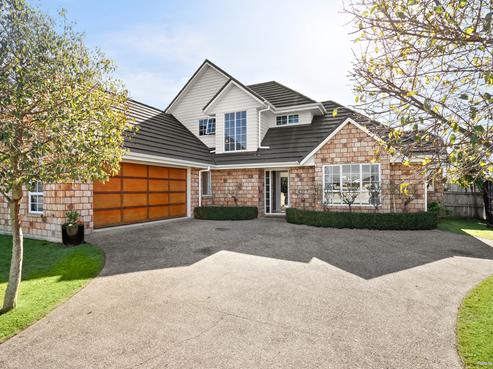 14 Mercury Court, Rototuna North