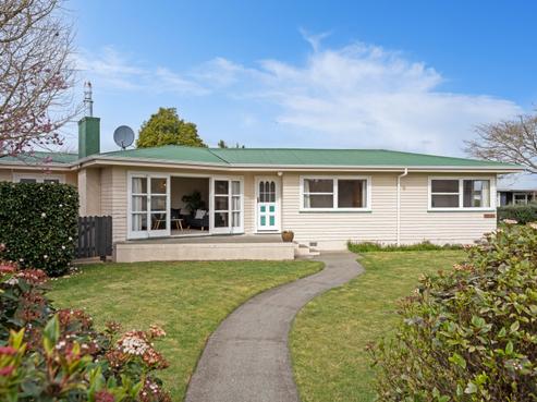 1 East Street, Greytown