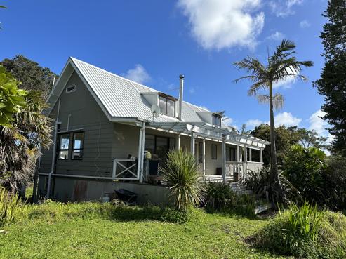 21 Lake Road, Awanui