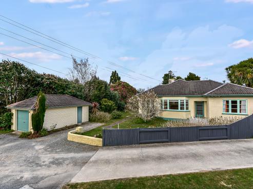 627 Grey Street, Hamilton East