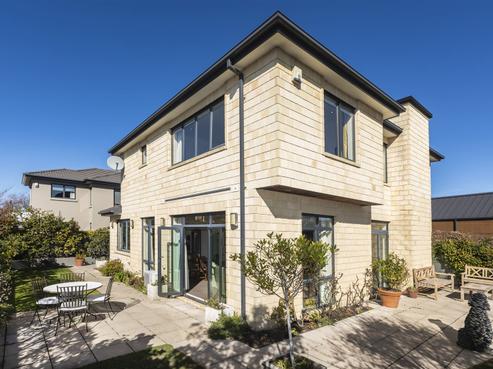 5 Elmwood Road, Strowan