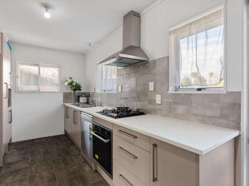 42B Park Estate Road, Rosehill