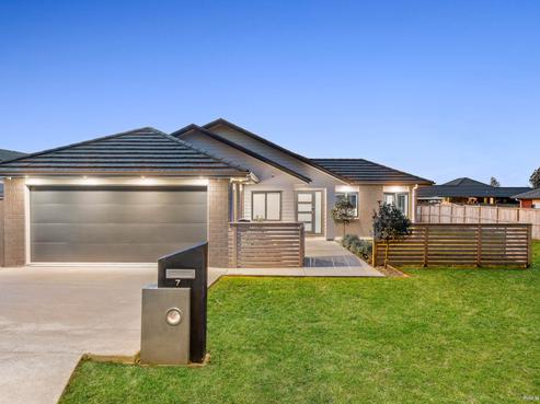 7 Catherine McLean Road, Pukekohe