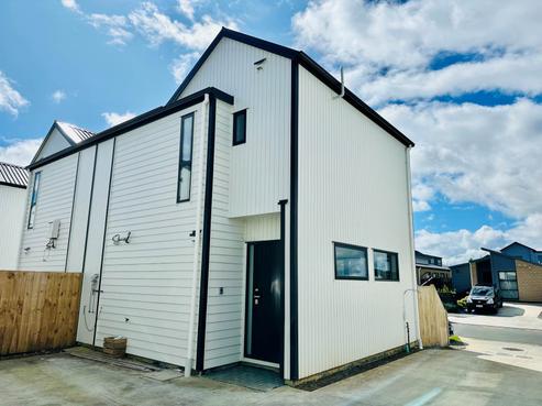 73 John Gray Street, Papakura