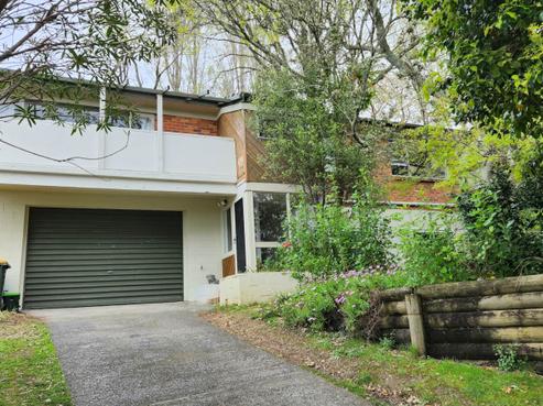 27 Saint Peters Street, Northcote