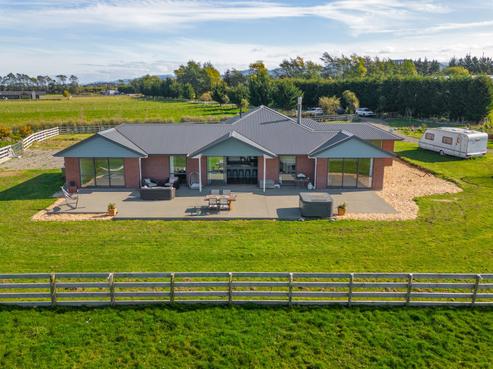 296B Norfolk Road, Carterton