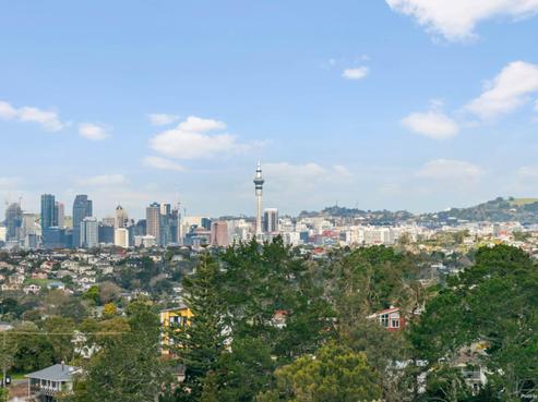 1A Girrahween Drive, Totara Vale