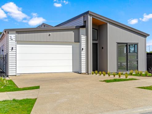 7 Seagreen Avenue, Rosehill