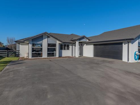 8 Christie Place, Rolleston