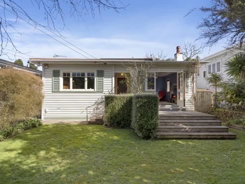 5 Brewster Avenue, Morningside