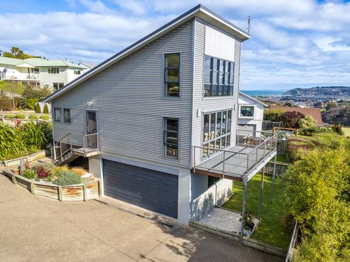 6A Portland Place, Shiel Hill