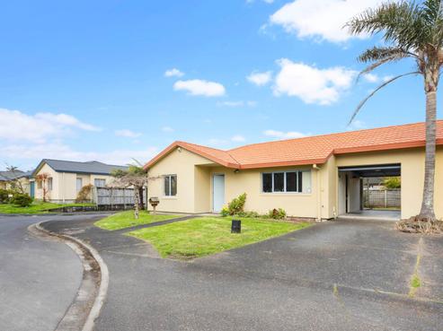 14 Albizia Avenue, Henderson