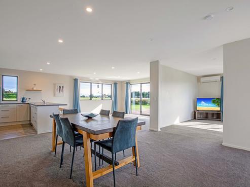 13 Silver Peaks Drive, West Melton