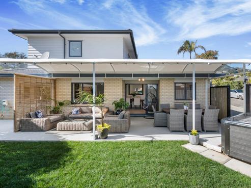18 Esther Place, Red Beach