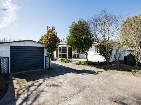 60 Southsea Crescent, Silverdale