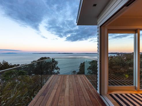 8 Sykes Avenue, Hatfields Beach