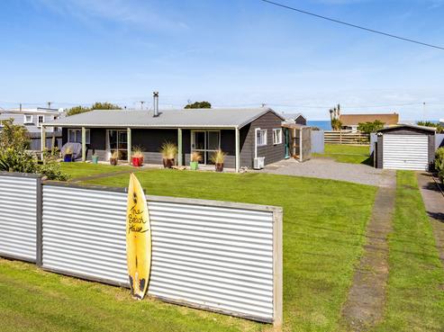 25 Hira Street, Hawera