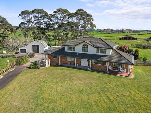 710 Back Miranda Road, Miranda