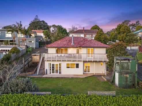239 Titirangi Road, Titirangi