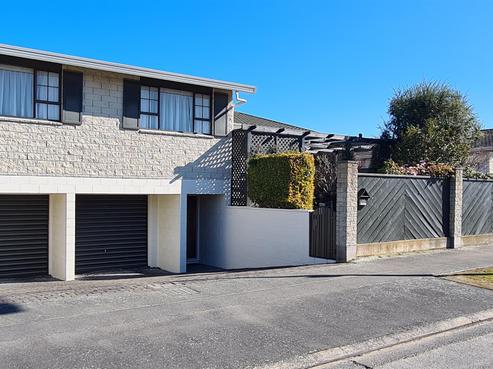 21 Juniper Place, Burnside