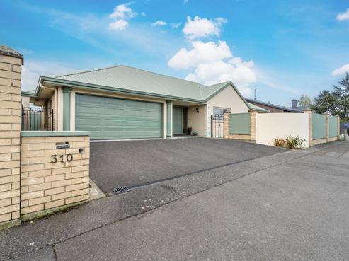 310 Herbert Street, Windsor