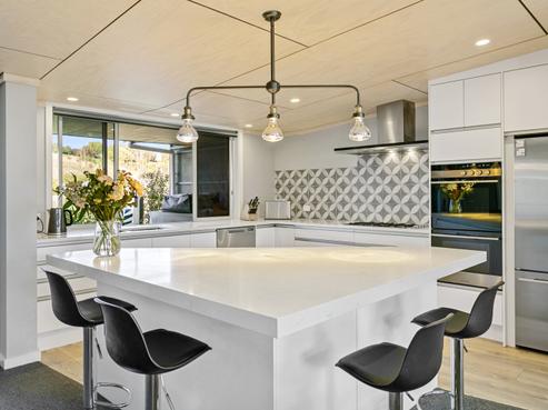 54 Dalmore Way, Acacia Bay