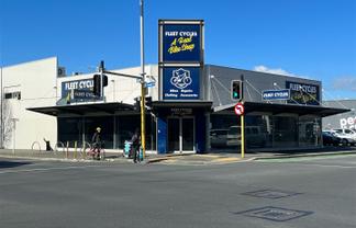 Prime Retail Space - Your Perfect Business Hub