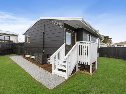 1/27 Kennington Drive, Clendon Park