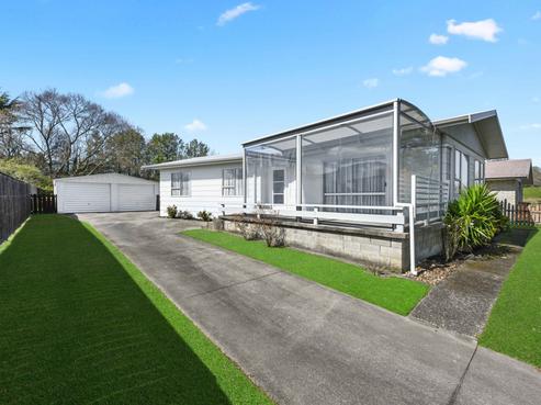 47 Exeter Street, Glenview