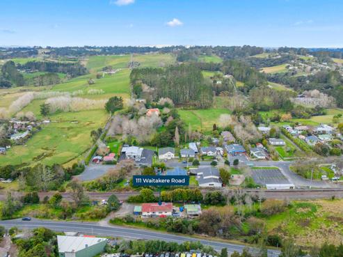 111 Waitakere Road, Waitakere