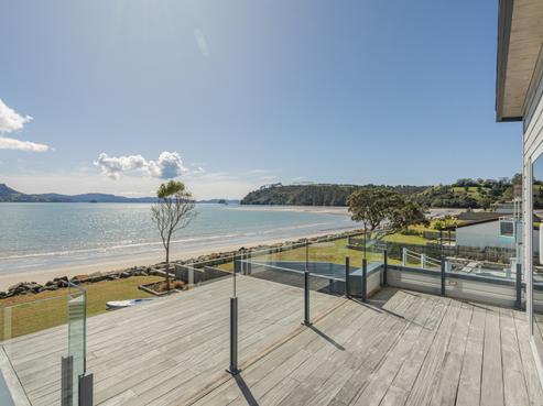 135 Captain Cook Road, Cooks Beach