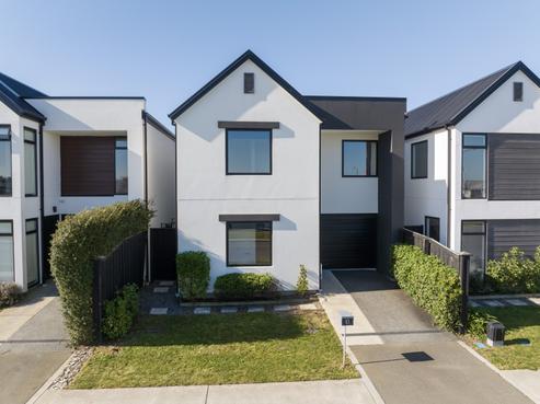 83 Faringdon Boulevard, Rolleston