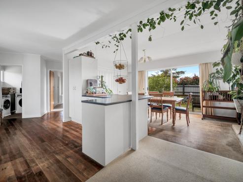 2 Fairfield Street, Brightwater