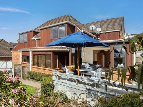10/16 Mahara Avenue, Birkenhead