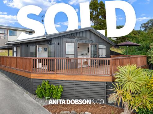509 Whangaparaoa Road, Stanmore Bay