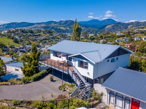 93 Princes Drive, Britannia Heights