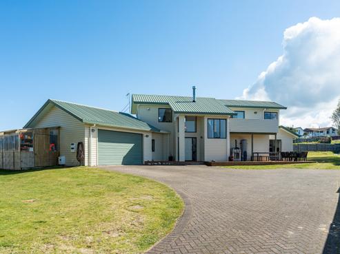 17 Belvedere Grove, Rangatira Park