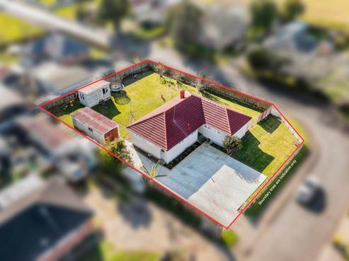 35 Waipapa Crescent, Otara