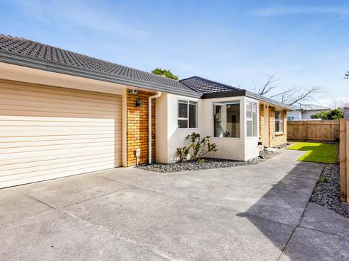 1 Manse Street, Hawera