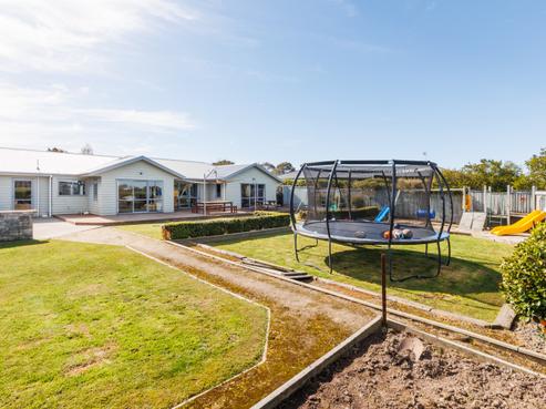 32A Phillips Street, Sanson