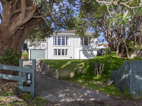 116 Wellington Road, Paekakariki