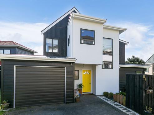 5B Becker Way, Karori